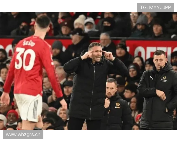 狼队主帅怒斥VAR久审莫斯克拉并非手球判罚引争议赛场风波焦点